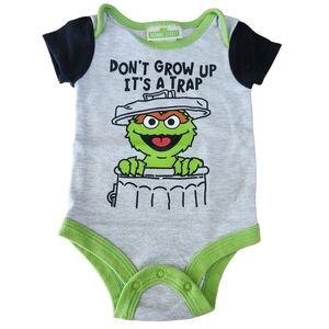 Sesame Street onesie 0-3M